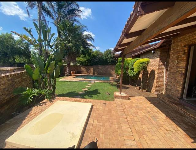 3 BEDROOM PROPERTY TO RENT IN NORKEM PARK